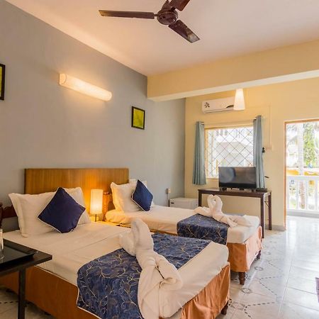 Dona Julia Beach Resort Calangute Exterior photo