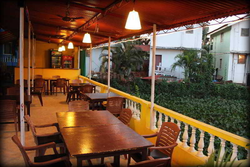 Dona Julia Beach Resort Calangute Exterior photo