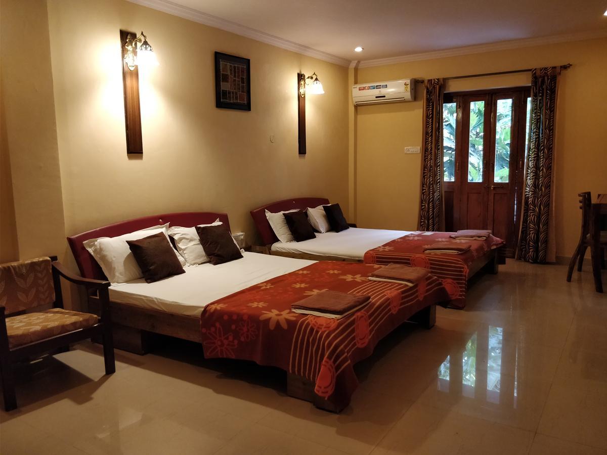 Dona Julia Beach Resort Calangute Exterior photo