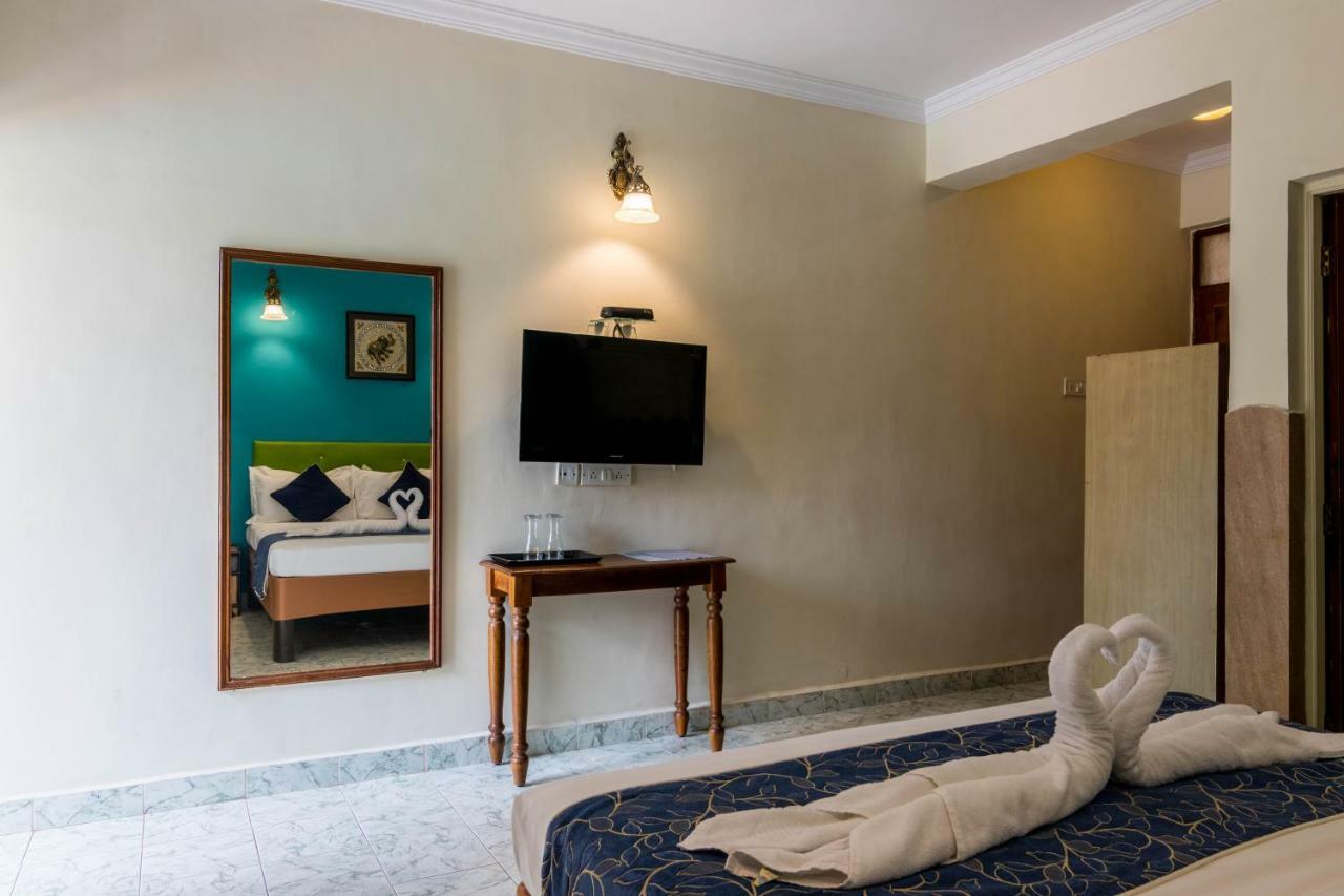 Dona Julia Beach Resort Calangute Exterior photo