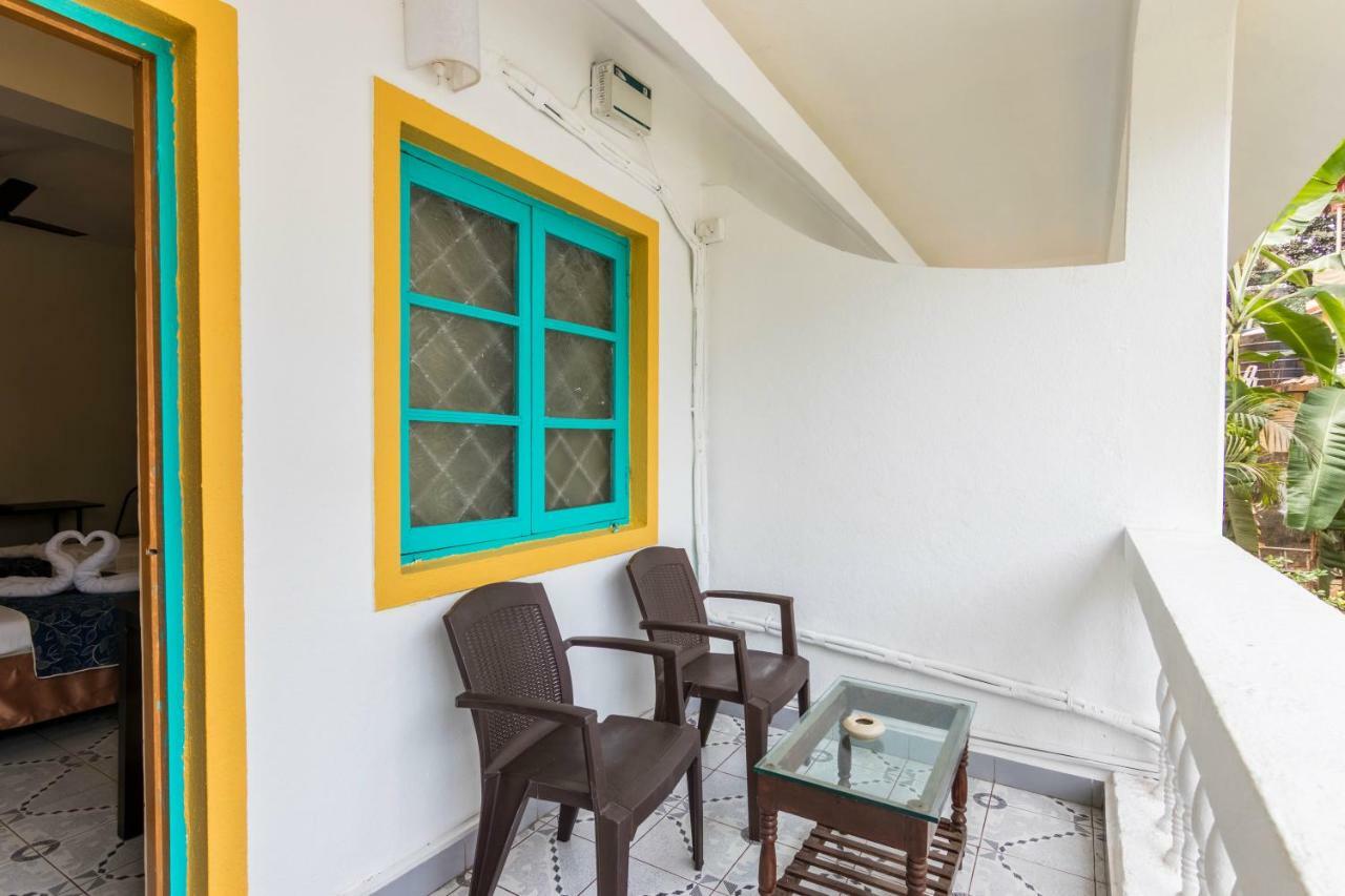 Dona Julia Beach Resort Calangute Exterior photo
